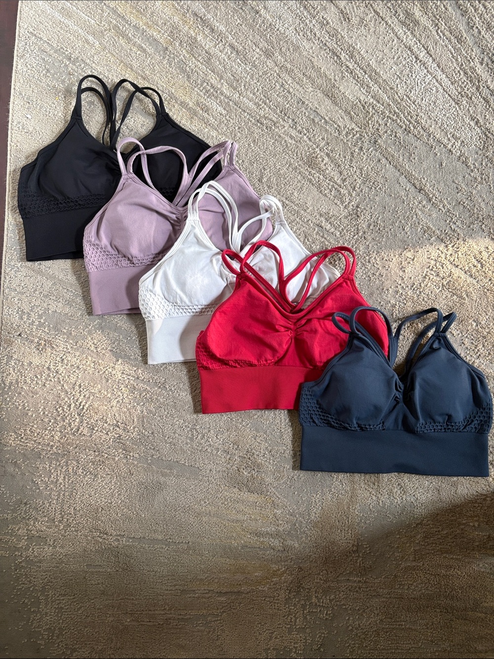 5 Halara yoga tops/sports bras, size small excellent condition